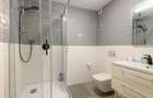 Apartament cu trei unitati locative, baie si bucatarie fiecare, central, Brasov - 17