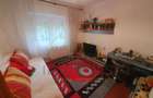 Aradului. 3 Camere. 2 Bai. 2 Balcoane. Decomandat. - 4