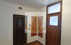 Apartament 2 camere semidecomandat cu parcare de resedinta