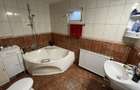 Casa cu doua apartamente si curte zona Turnisor - 9