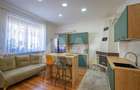 Apartament la casă, zonă liniștită și centrală — Str. Lupeni, Sibiu - 1