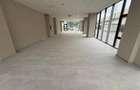 Spațiu comercial modern 155 mp, la cheie, cu două intrări – Bac&# - 4