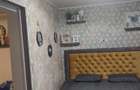 Vanzare apartament 2 camere semidecomandat, etaj 3/4, zona KM 4-5 - 5