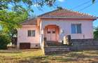 Casa de vanzare cu teren generos de 1.686 mp, Comuna Calarasi, Dolj - 1