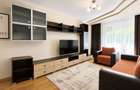Apartament cu 3 camere de închiriat, Rogerius, etaj 1 - 1