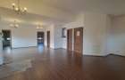 Spatiu birou - demisol, parter, etajul 2, curte-Comision 0% - 19