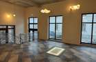 Spatiu comercial central - 3
