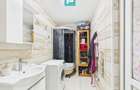 Casă P+E cu două apartamente, zona Drăgășani - 12