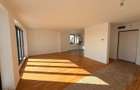 Apartament 3 camere Sisesti-Lake View - 2