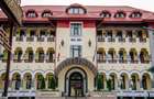 Hotel de vanzare in Predeal potrivit pentru investitie - 14