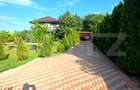Casa 4 camere, 200 mp util, 1300 mp teren in proprietate, Sculeni