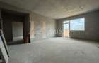 Apartament de 3 camere cu 2 bai si cu bucatarie INCHISA + 70 gradina proprie ! - 2