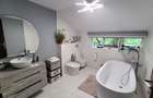 Vila Sararie cod 154486 tel 0731226666 - 6