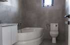 FARA COMISIOANE in Gulia casa cu 4 camere 2 bai terasa PARTER+pod placa la cheie - 31