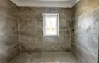 Duplex. Mosnita noua, 2 intrări in curte, 4 camere - 12