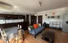 Închiriez apartament cu 3 camere, zona centrală - 10