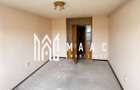 Apartament 1 Camera de Vanzare I De Renovat I Promenda Mall - 1