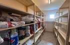 Casa de inchiriat, 7 camere, 230 mp + 415 mp teren, garaj - Gruia - 17