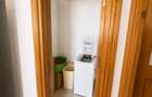 Apartament 3 Camere | Bloc Anvelopat | Vedere Spate | 72 MP | Decomandat |