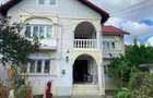 Vila de inchiriat in zona Bucurestii Noi - langa Parc Bazilescu - 1