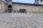 Apartament de inchiriat  56 mpu 2 camere mansarda in vila Selimbar