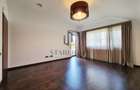 Iancu Nicolae | Vanzare vila 3-4 dormitoare | Gradina privata & Jacuzzi & Garaj - 14