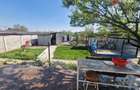 Casa individuala de vanzare cu 7 camere - Recas - 19