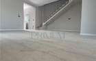 DUPLEX INDIVIDUAL -   Despartit prin camera Tehnica  - bucatarie inchisa -  2 Fr - 7