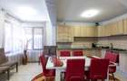 Casa / Vila P+1E si duplex S+P+M de vanzare+teren, 11 camere, Hemeius