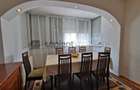 De închiriat apartament cu 4 camere, Bd. Decebal - 10