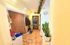 Apartament 3 camere - cartierul Unirii, str. Decebal - 11