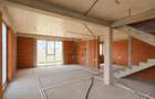 Casa P+1, 4 cam, 350mp teren, toate utilitatile, la rosu! Comision 0% - 5