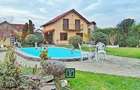 Casă impresionantă cu 15 camere, teren generos, piscină in Fantanele, Arad - 1