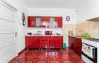 Vilă tip bloc 12 camere, 2 garaje 2 boxe  zona Tomis 1  Flămânda - 15