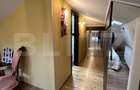 Casă de lux renovată cu priveliște spectaculoasă, în inima Brașovului