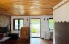Casa saseasca traditionala La asfalt Curte generoasa