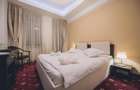 Hotel de vanzare in Predeal potrivit pentru investitie - 9