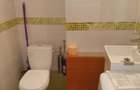 Apartament 3 camere -  decomandat
