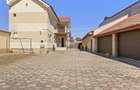 Casă/Spatiu comercial  si teren 422 mp de inchiriat zona Uta - 1