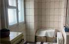 Apartament 2 camere , strada Bucegi - Policlinica nr 2 , 56 mp , balcon si logie - 9
