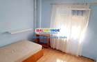 Vanzare apartament 4 camere, bdul Chișinău- zona Miramar - 2