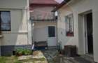 Casă / Vilă cu 3 camere de vânzare în zona Central - 4