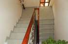 Casa de vanzare, 6 camere, teren 900 mp, Europa - 18