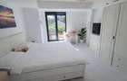 3 Camere Bloc Nou Zona inel 1- Academia Mircea Cel Bătrân Curte Privată - 3