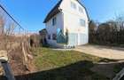 Două case în curte comună, 6 camere + 385 teren - zona semicentrală - 16