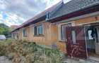 Casă de vânzare în Săcele – 4 camere, 2 intrări separate, teren 468 mp - 1