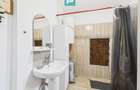 Casă renovată în localitatea Lazuri, Arad - 10