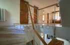 Vila de vanzare, teren 3100 mp, 7 camere, 6 grupuri sanitare, 3 CT, an 1997 - 18