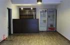 Spatiu comercial 45mp, vitrina, Dambu Pietros, grup sanitar, 2 zone acces. - 5