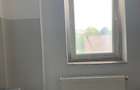 Apartament 2 camere Miroslava, 100 ml de statia de autobuz, str C-tin Langa 40 - 6